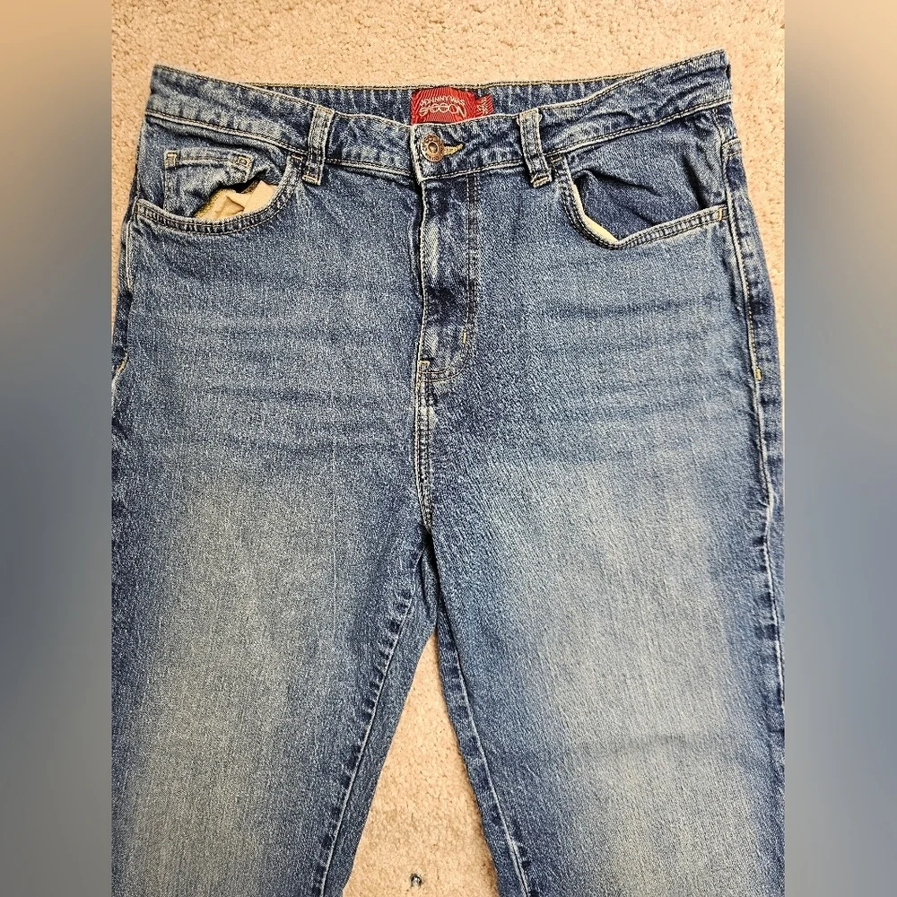 JOHNNY WAS Sancere Blue Straight Leg Jeans Medium Wash in the Size 33‎ - Picture 3 of 9